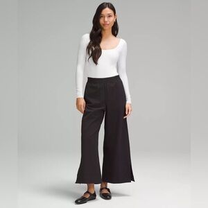 Lululemon Bodysuit Bone White Nulu Square Neck Open Back Long Sleeve NWT Size L